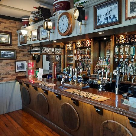 The Labouring Man Hotel Coldwaltham Luaran gambar