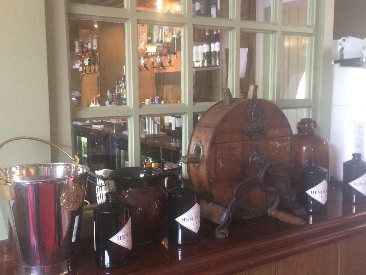 The Labouring Man Hotel Coldwaltham Luaran gambar